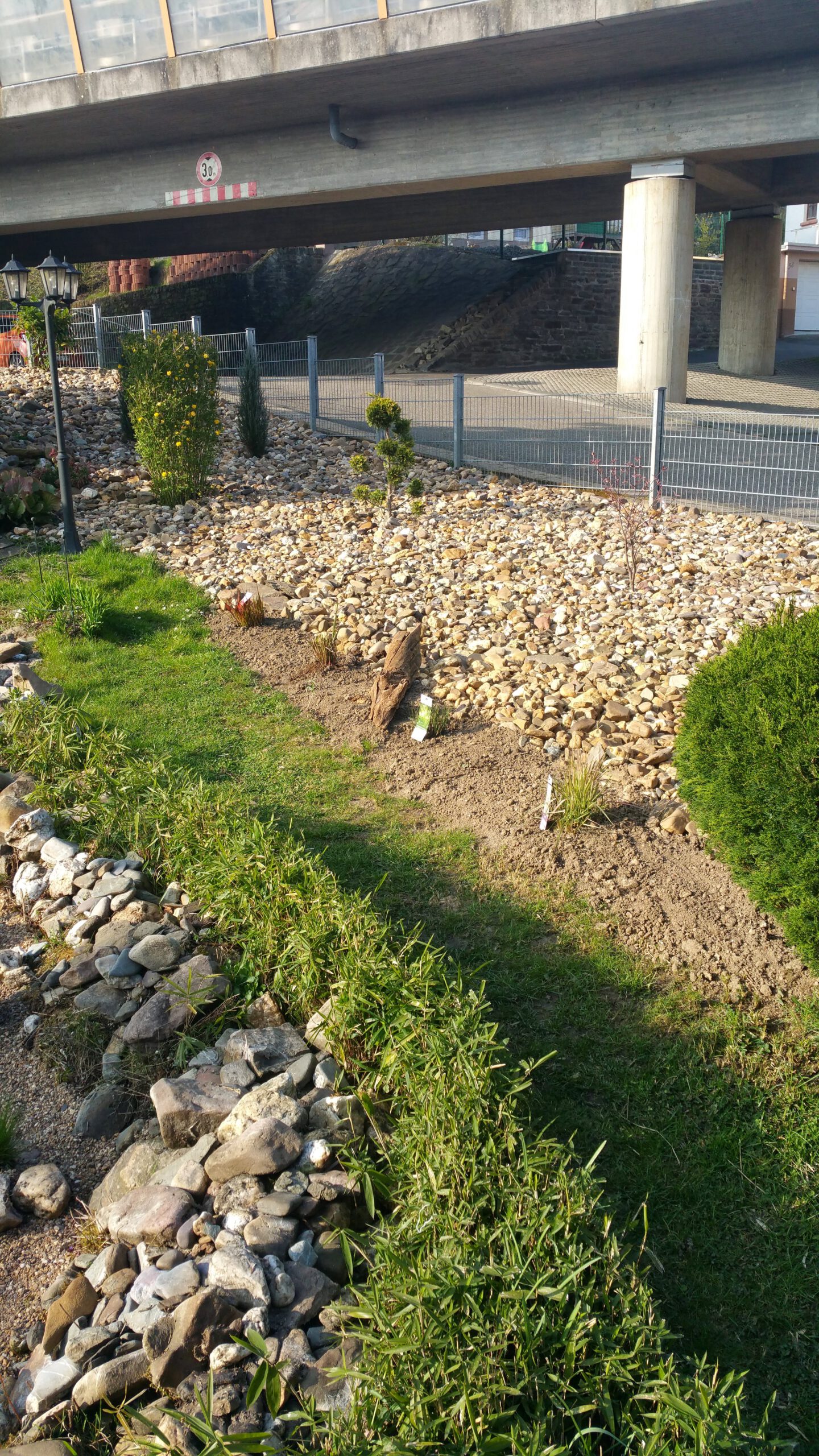 20150408_173605 scaled